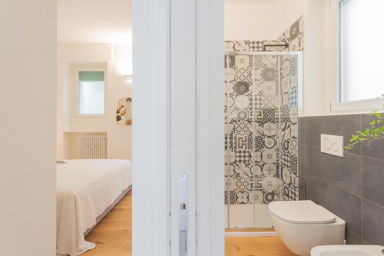A Step From The Lake Apartment By Rent All Como Exterior foto